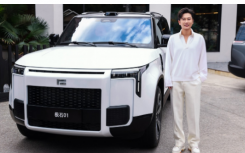 Polestones 01 EREV SUV 首次亮相 功率为 476 马力