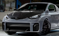 丰田正在开发一款中置发动机 GRMN Yaris