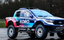 福特 Performance Ranger T1+ 为下个月的达喀尔拉力赛盛装打扮