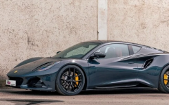 Lotus Emira 配备可调节 KW Coilover 悬架 提升速度和风格