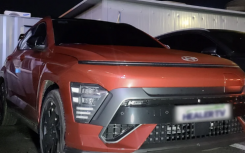 现代 Kona Electric N Line 被完全暴露