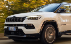 Jeep Compass 凭借全新更新迈入 2024 年