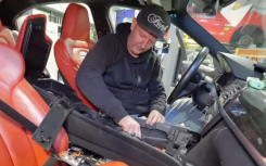如何将 BMW M3 变成一辆成熟的漂移车