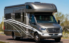 抢先一睹 Winnebago 即将推出的 C 级 Navion 24T 平面图