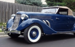 1936 年 Auburn 852 Droptop 极其华丽 隐藏着超能力的秘密