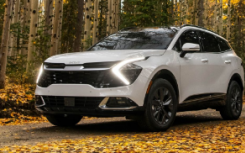 起亚召回 10 万辆 Sportage 和 Carnival 车型