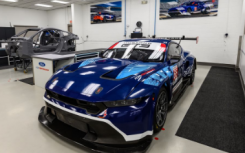 福特野马 GT3 是即将推出的 GTD 的开发测试平台