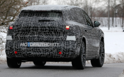  2026 BMW iX3 谍照：首款 Neue Klasse SUV 初具规模