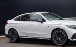 梅赛德斯-AMG 公布 2024 年 GLC 43 4Matic SUV 和 Coupe 在澳大利亚的高定价