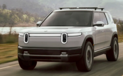 2026 Rivian R2 曝光续航里程超过 300 英里 3 秒内从 0-60 英里