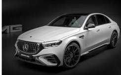 梅赛德斯-AMG E53 以 603 马力 PHEV 的身份回归