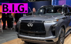 全新 2025 款英菲尼迪 QX80 抵达纽约
