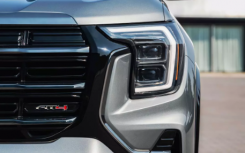 GMC预告2025款全地形紧凑型SUV