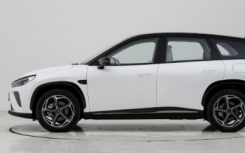 合众汽车公司推出了一款新型中型跨界车 Neta L