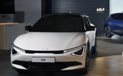 面向韩国的改款起亚 EV6 展示了新的外观和经过调整的驾驶室