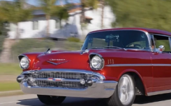  1957 款雪佛兰 Bel Air Restomod评测