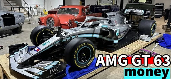 全尺寸梅赛德斯 AMG W10 F1 汽车复制品售价 185,000 美元