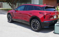 雪佛兰 Blazer EV 行李测试：后备箱能装下多少东西