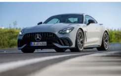 2025 款梅赛德斯-AMG GT 轿跑车
